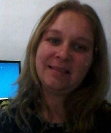 Luciana de Oliveira Castro Ortiz