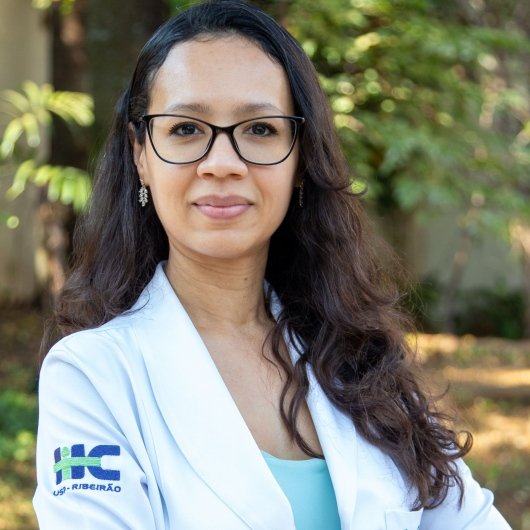 Dra. Célia Oliveira