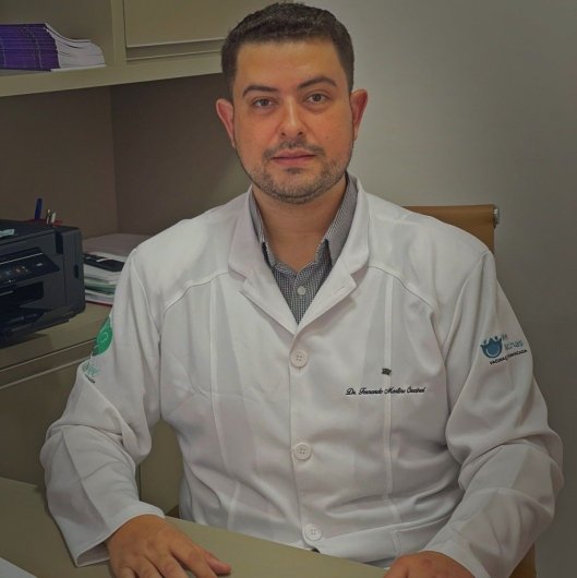 Dr. Fernando Martins Cruvinel