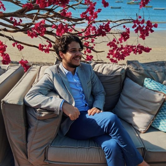 Dr. Felipe Arruda