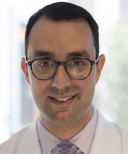 Dr. Leandro Luongo de Matos .