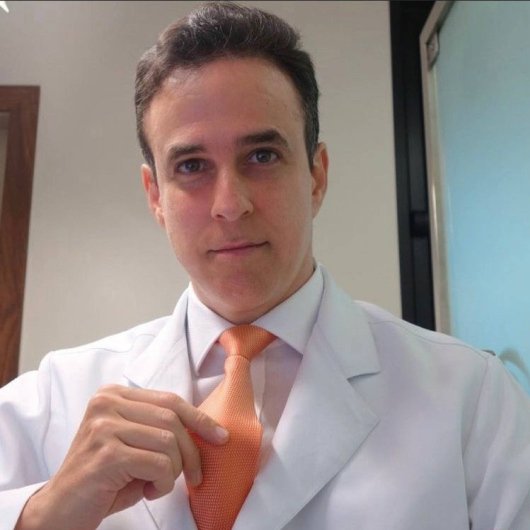 Dr. André Couto