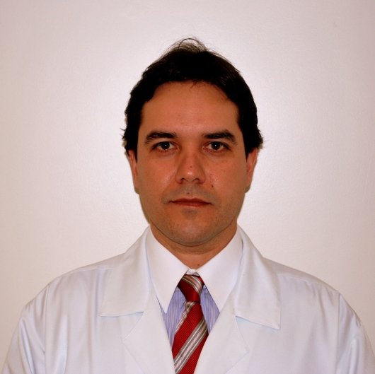 Dr. Luciano Brandao de Proenca Bettega