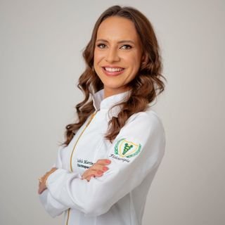 Dra. Isabela Martins Souza