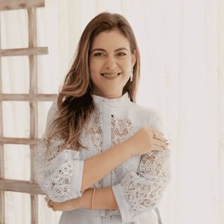 Dra. Jordana Farias