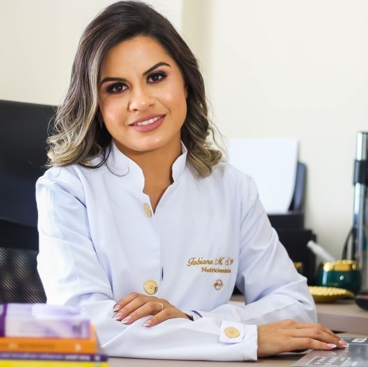 Dra. Fabiana Alves