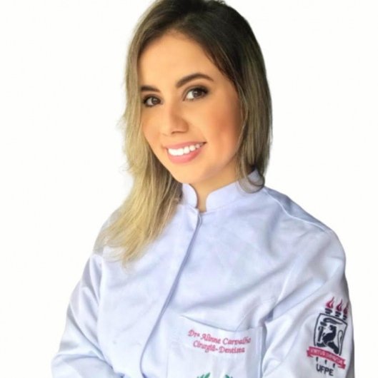 Dra. Alinne Carvalho