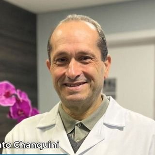 Dr. Renato Marques Chanquini