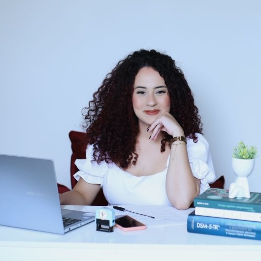 Giovana Lima Ribeiro Silva