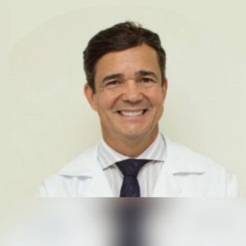 Dr. Sandro Cavalcanti