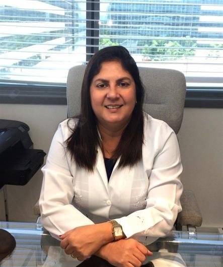 Dra. Ana Luiza S. Goes