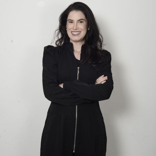 Dra. Natália Diniz