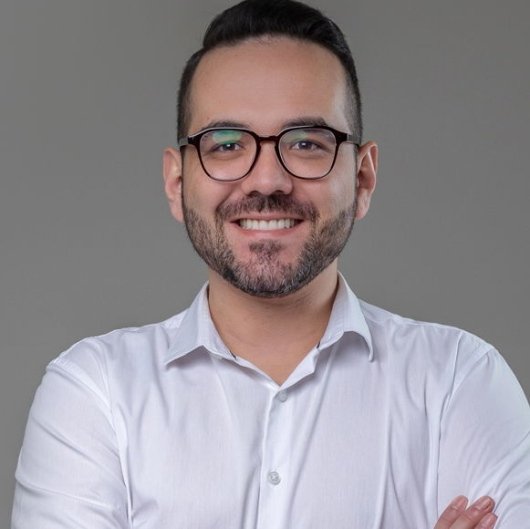 Dr. Gustavo Ferreira Braga Côrtes