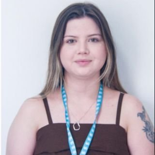 Bruna de Paula Oliveira .