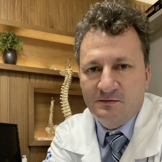 Dr. Jiovani Fuzer
