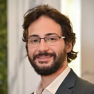 Dr. Rafael Barbosa de Azevedo