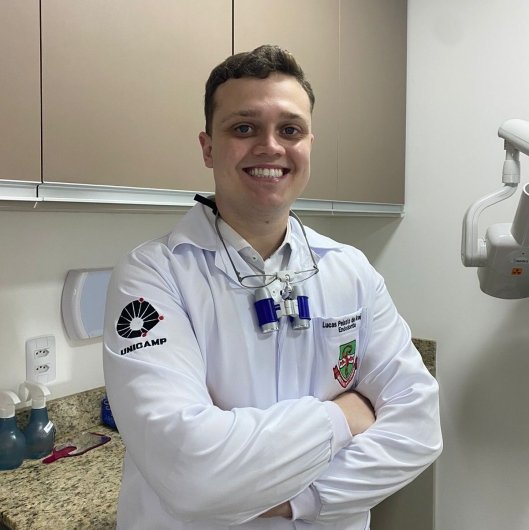 Prof. Lucas Peixoto de Araújo
