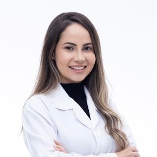 Dra. Ludmila dos Reis Silva