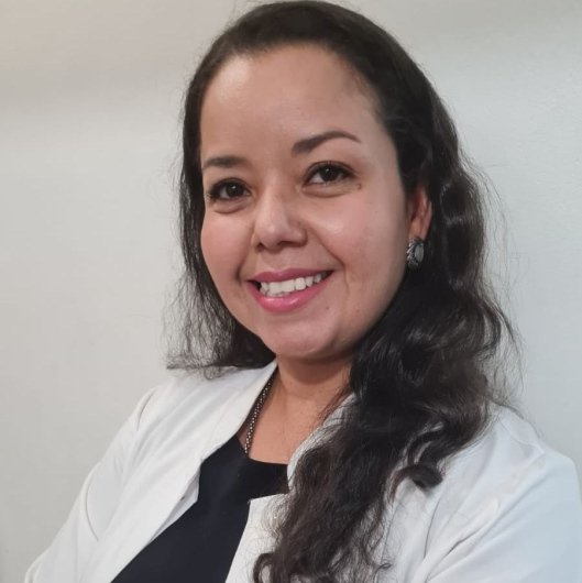 Adriana Maria de Oliveira Farias