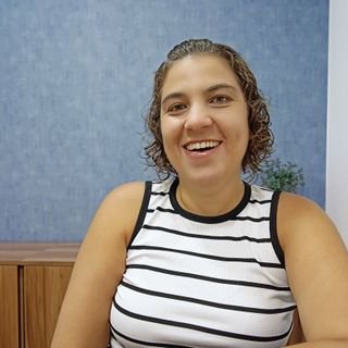 Dra. Roberta Silvestre