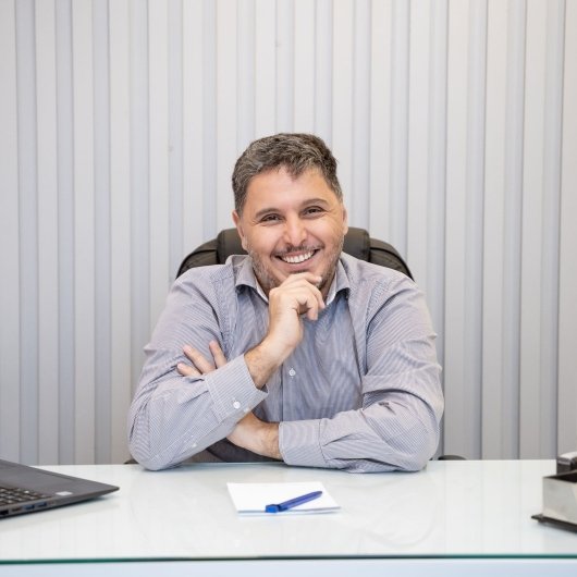 Dr. Conrado Pires