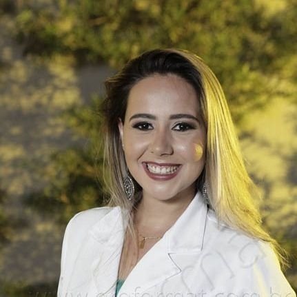Dra. Juliana Carolina