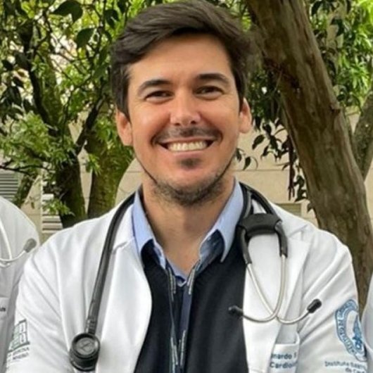 Dr. Leonardo Almeida