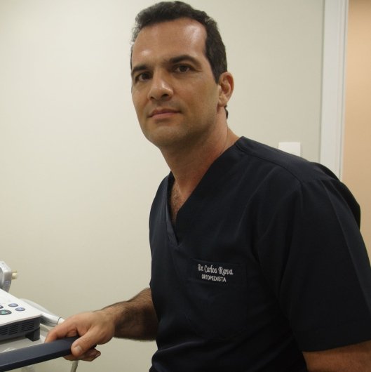 Dr. Carlos Augusto Silva Rava
