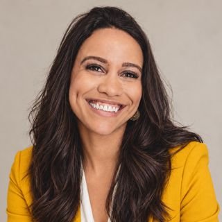 Dra. Isabella Luz