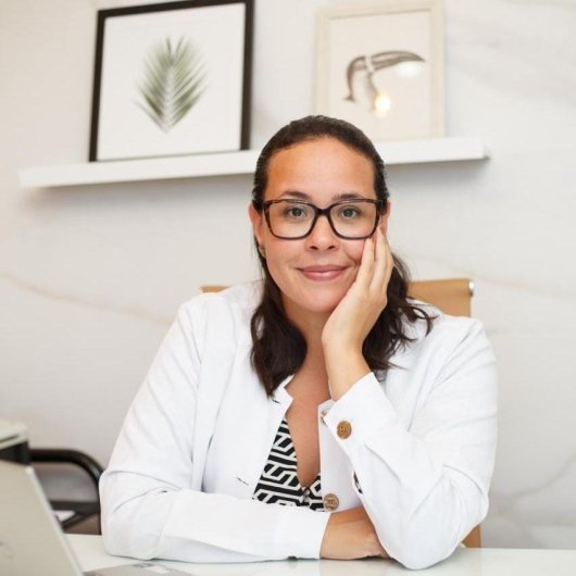 Dra. Thuanne Mello