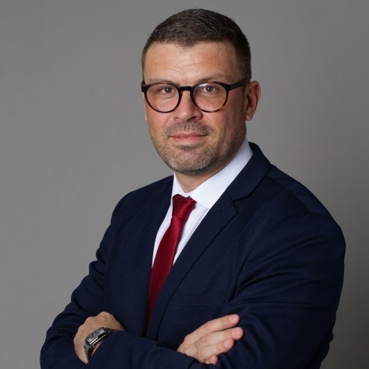 Dr. Paulo Saraiva