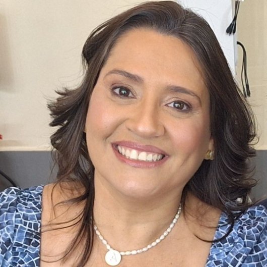Dra. Carol Rabelo