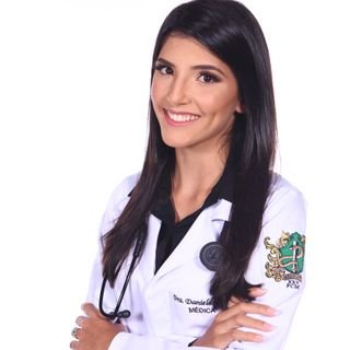 Dra. Daniela Flores