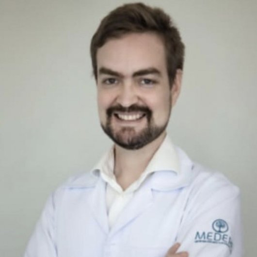 Dr. Eduardo Bezerra