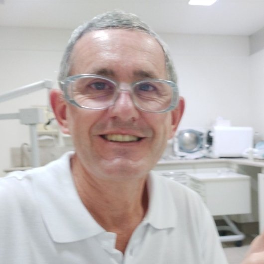 Dr. Fernando Ricardo Scremin