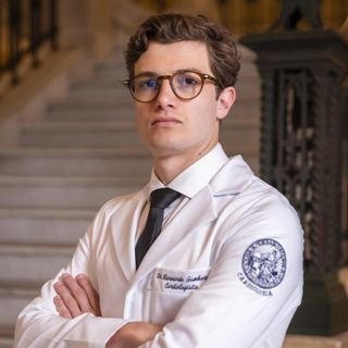Dr. Bernardo Gamborgi Silveira