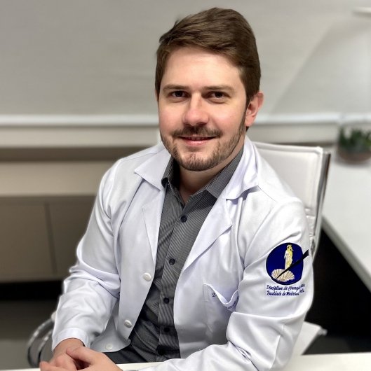 Dr. José Altevir Cunha Junior