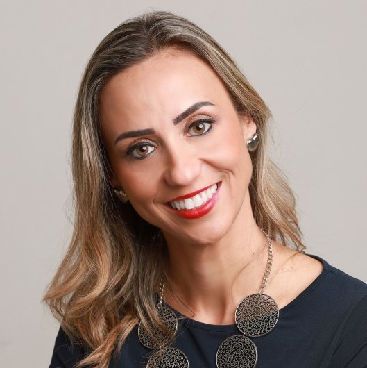 Dra. Fabiana Neme Nogueira Ramos