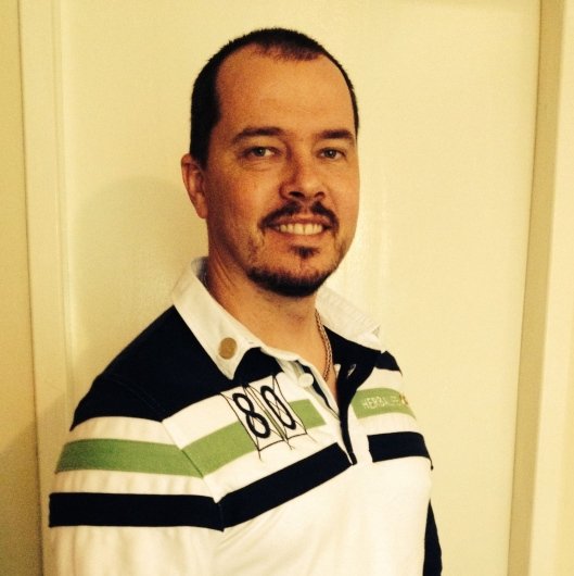 Prof. ARMIN PAULS