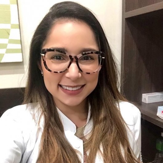 Dra. Bruna Spindola