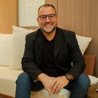 Dr. João Nicodemos Martins Mânfio