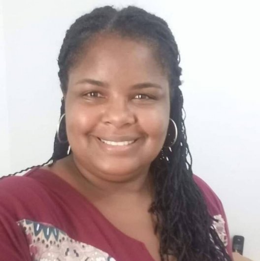 Dra. Fabiana Cristina de Deus Fernando
