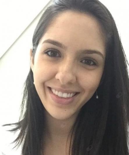 Dra. Caroline de Vasconcelos Sá Miranda