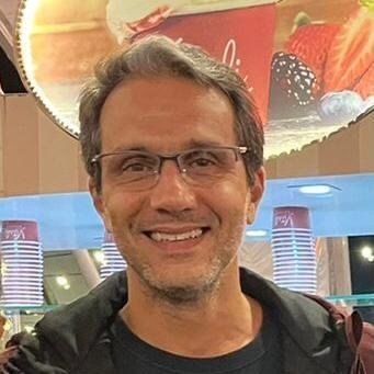 Dr. Rodrigo Aide