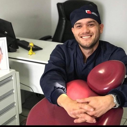 Dr. Alexandre Fernandes