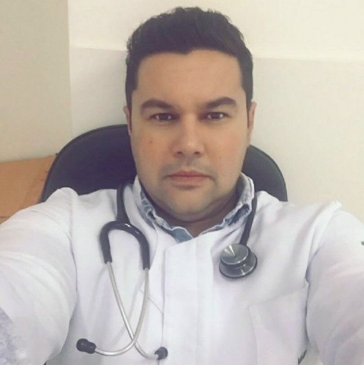 Dr. Fabiano Soares