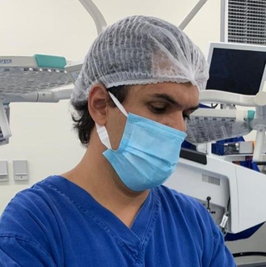 Dr. Marco Vinícius Sabião Coelho de Queiroz