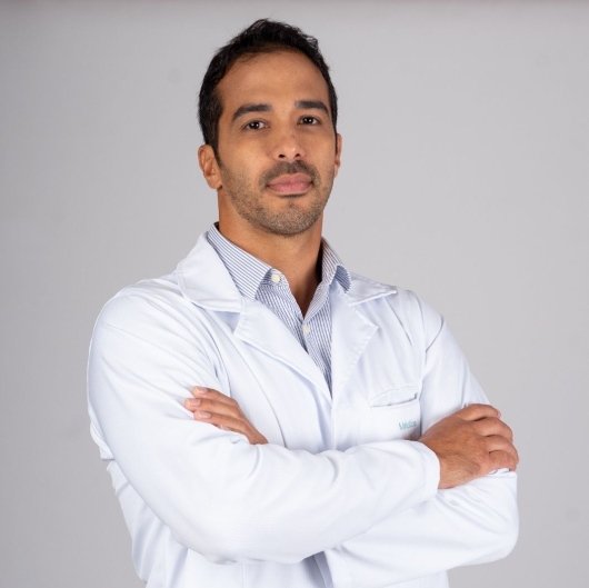 Dr. Leonardo Rocha Ferraz