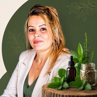 Dra. Valéria Pereira