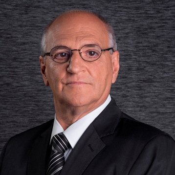 Dr. Marcio Serrano